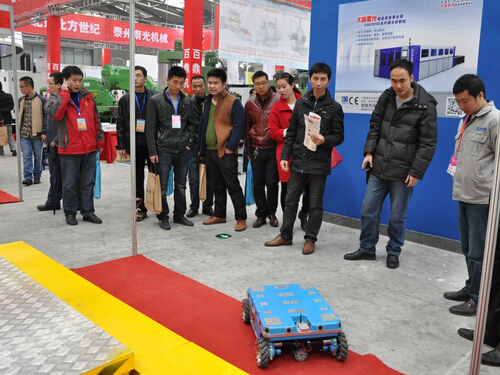 乐鱼直播官网_乐鱼(中国)参加2015中国西部国际装备制造业博览会-展会现场-3.jpg